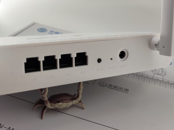 CMCC ZN-M5. БУ. БЕЗ OpenWrt. Роутер не шьётся.